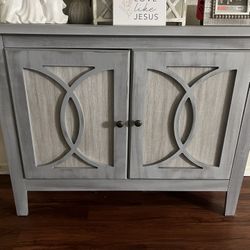 Console table 