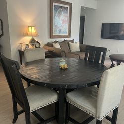 Dining Set For 6