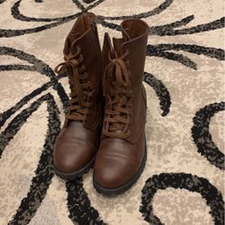 Boots (like New)