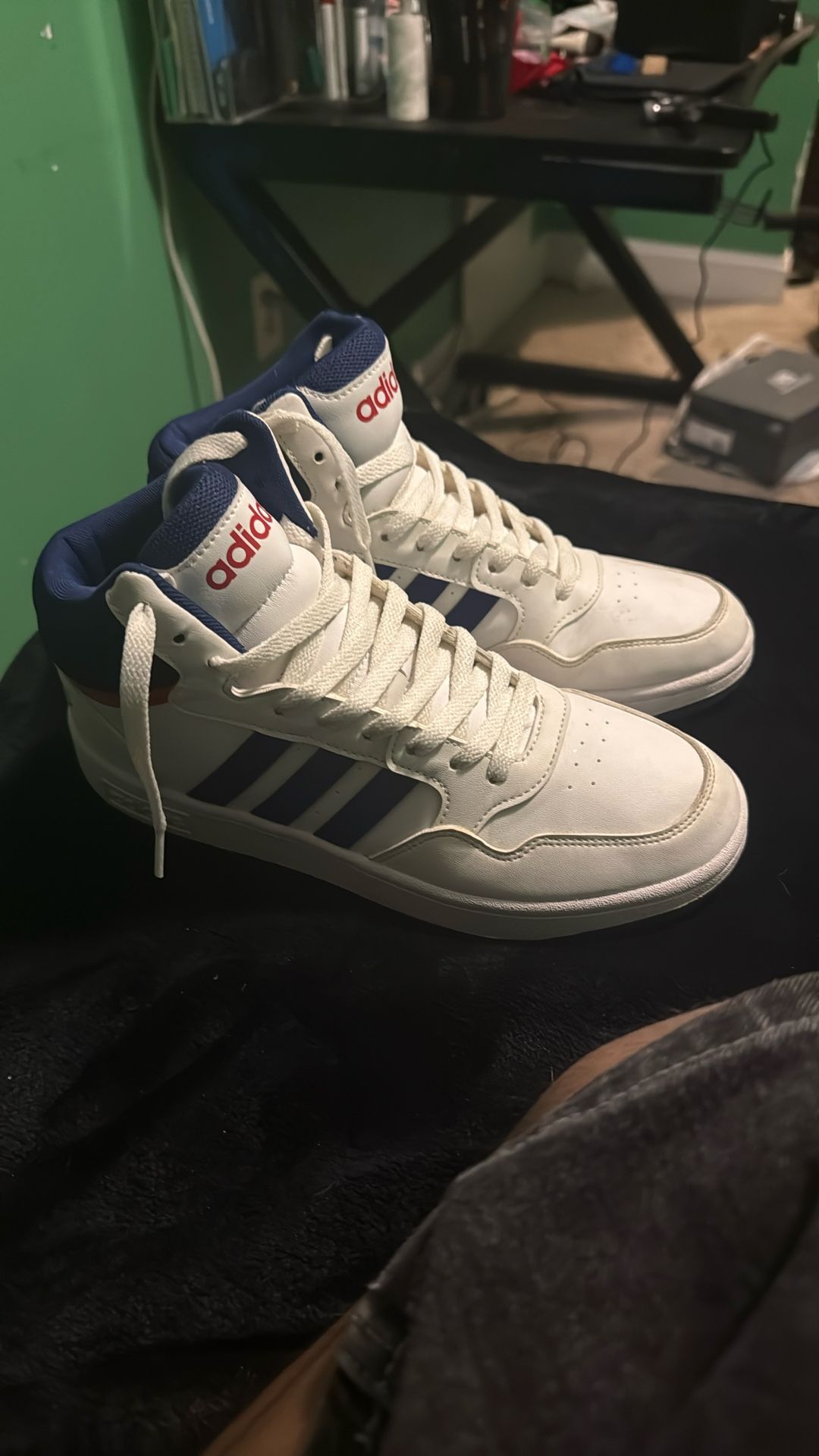 Adidas Hoops Mid 3.0 