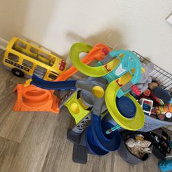 kids hot wheel track