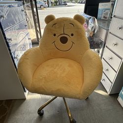 Winnie the Pooh vanity chair