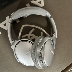 Bose Headphones QC35 