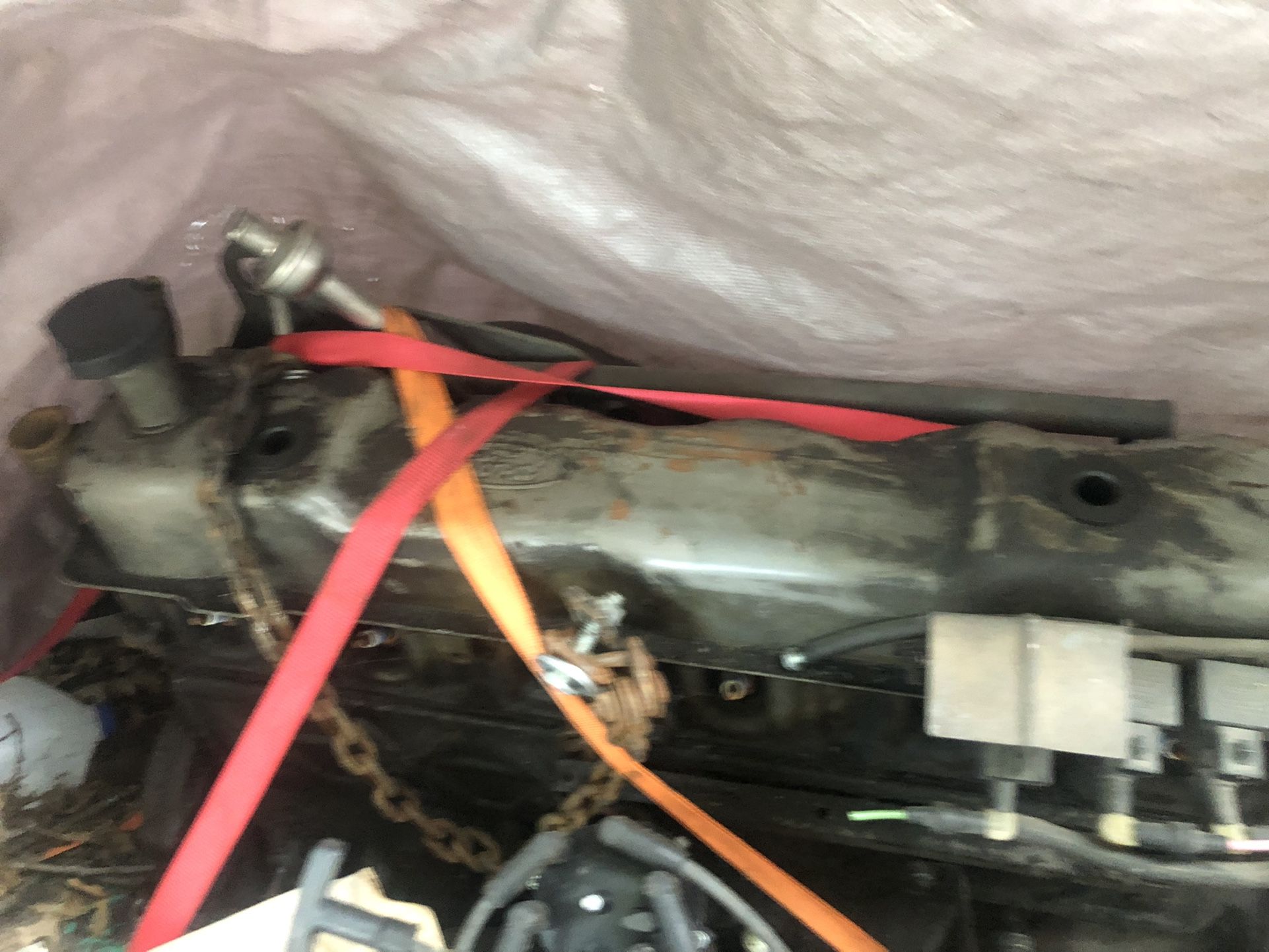 Ford 1993 4.9L 300 Straight 6 Engine With Parts