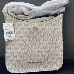 Michael Kors Small Briley Messenger Crossbody 