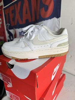 Nike Woman’s Shoes