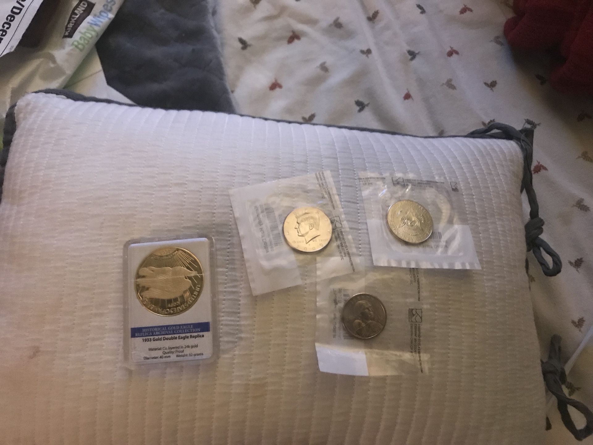 4 Mint coins collection