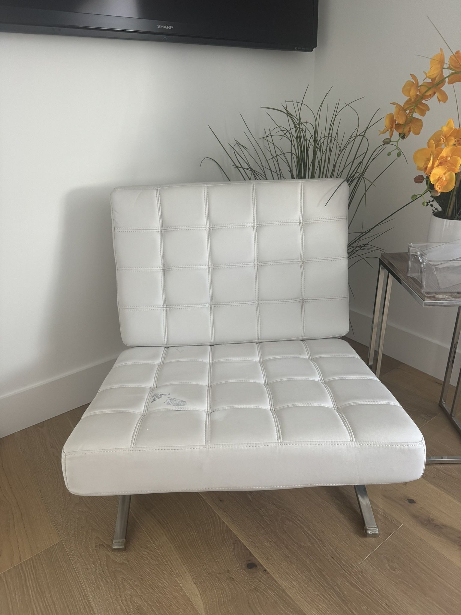 Modern White Chair
