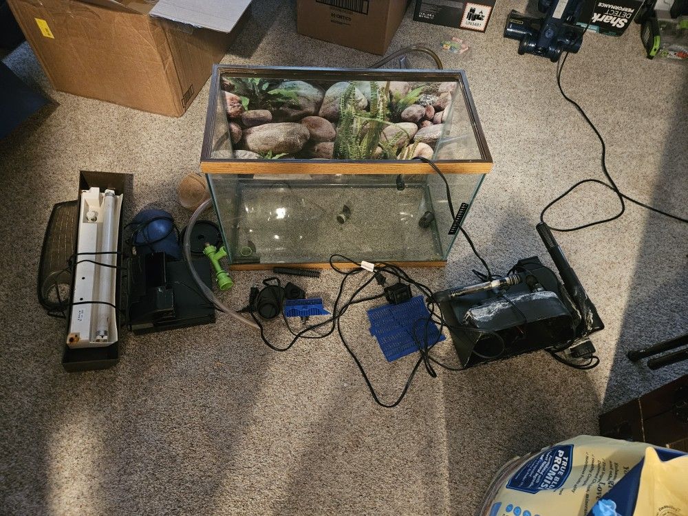 Aquarium and Set-up 20G