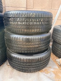 235-55-18 BLACKHAWK AGILITY SUV PAIR (2)
