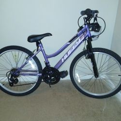 Huffy MOUNTAIN BIKE WITH HELMET 