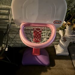 Pink kids basketball 🏀 court 