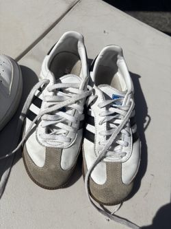 Size 4 adidas shoes