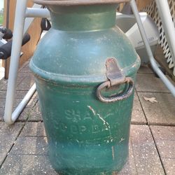 MILK CAN 10 GL, ANTIQUE Milk Can, Milk Bottle,10 Gal metal can

