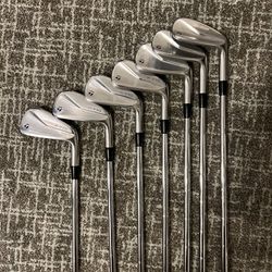 Taylormade P770 4-PW