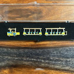 Disney Cast exclusive - Retired Parking Lot Tram 3 Pin Set