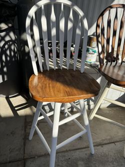 Swivel Bar Stools