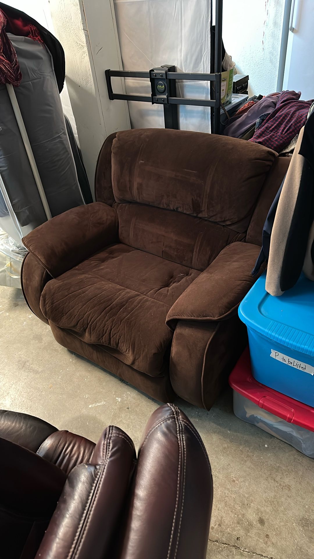 Brown Reclining Chair $50 Enumclaw Pickup