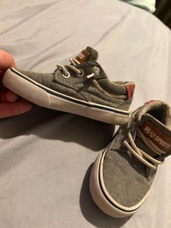 Boys shoes size 7c