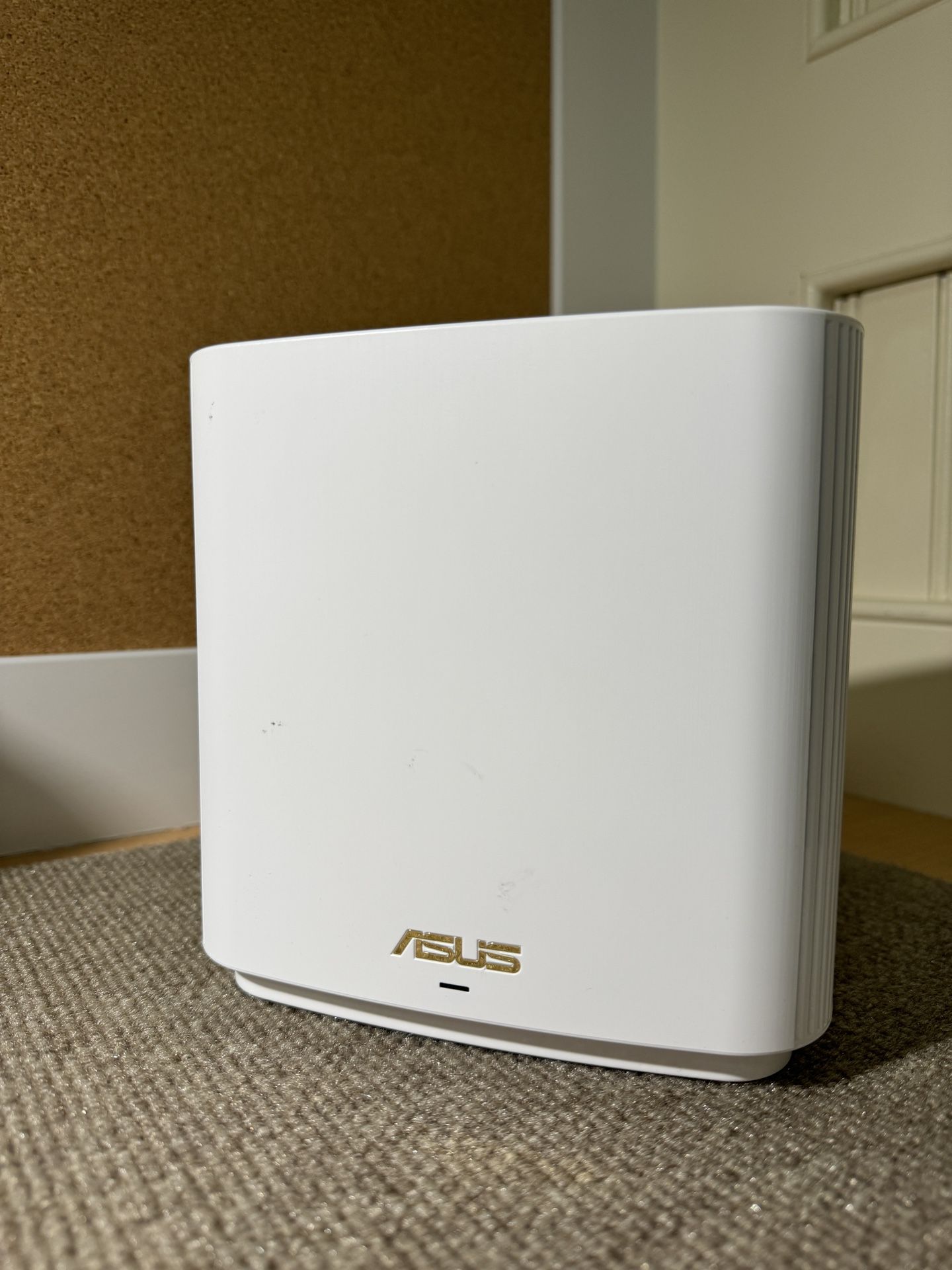 Asus AX6600 XT8