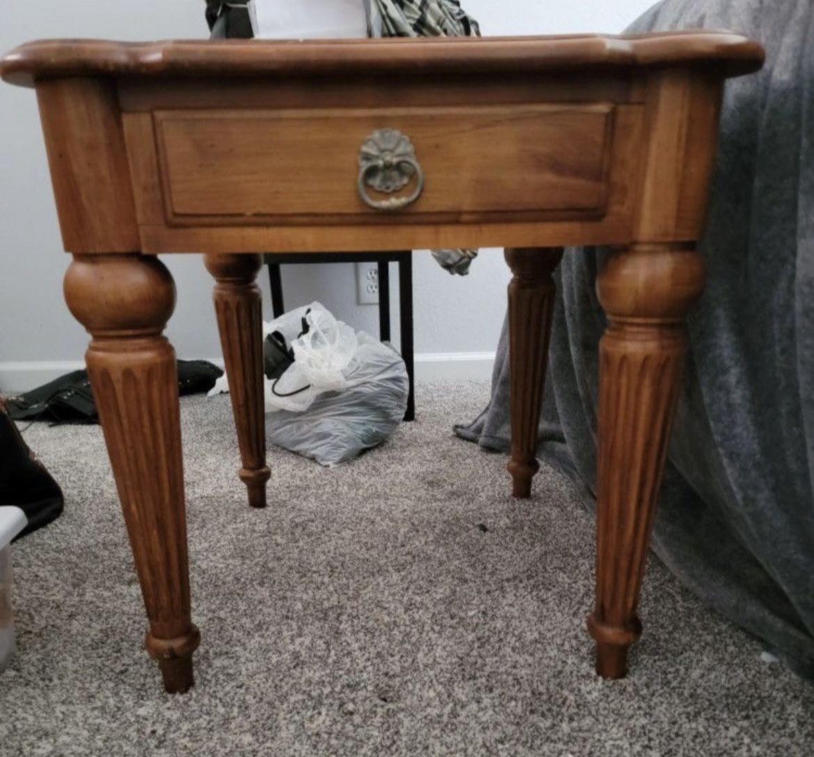 Ethan Allen End/Side Tables