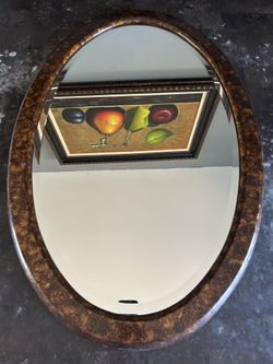 Oval Mirror With Marble-like Frame