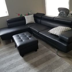 Moderno Black RAF Sectional Happy Homes ( couch, Living room