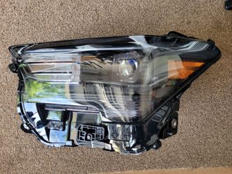 2024-2026 Toyota Tacoma OEM  Left Drivers Side Headlight