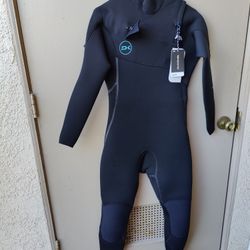 Dakine Mission 4/3 Wetsuit New With Tags.