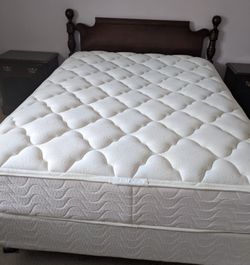 Full Size Bed, Mattress, Box Spring, Two Night Tables 