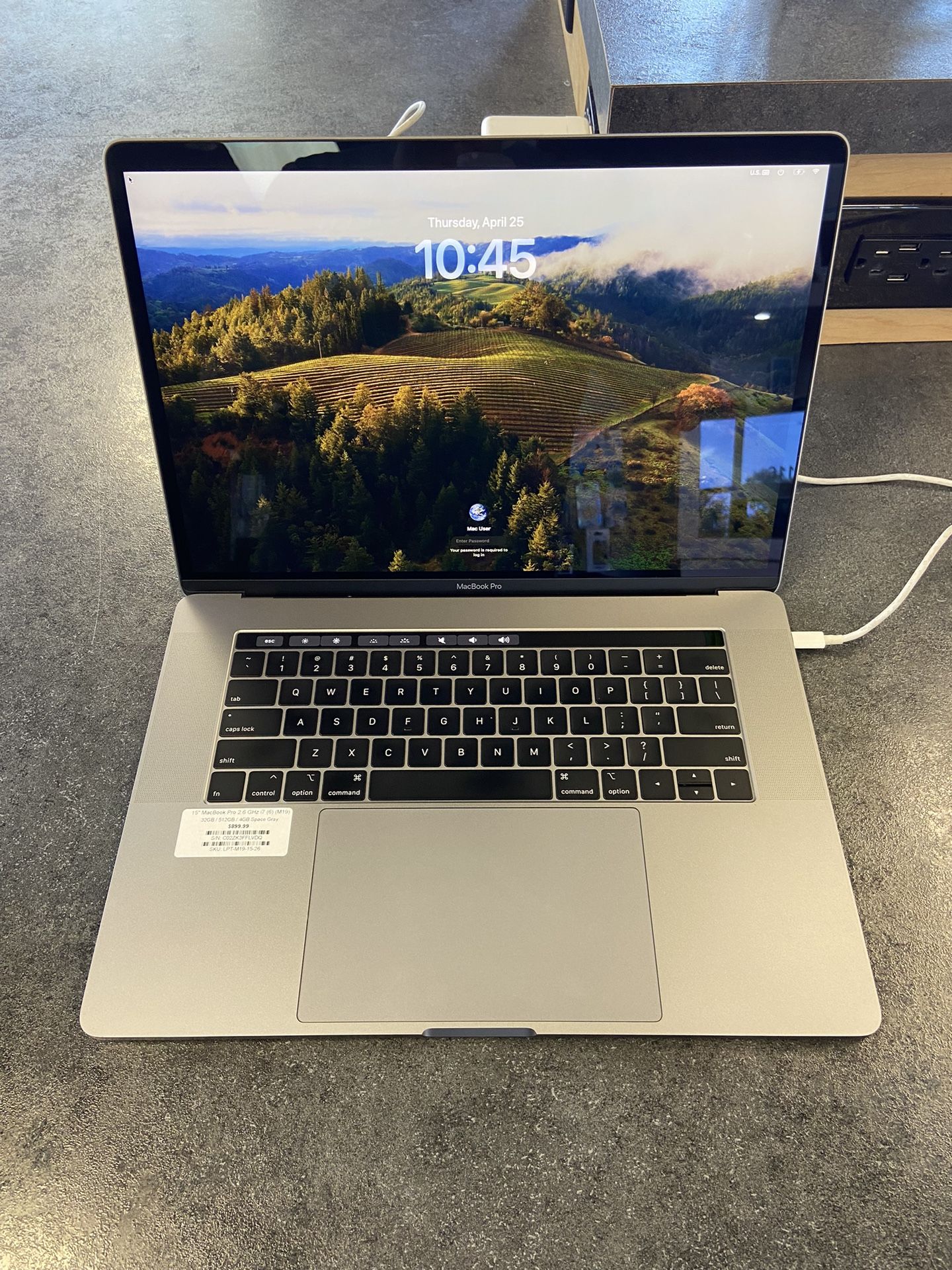 💻 15" MacBook Pro 2.6GHz i7 6-Core 32GB 512GB SSD