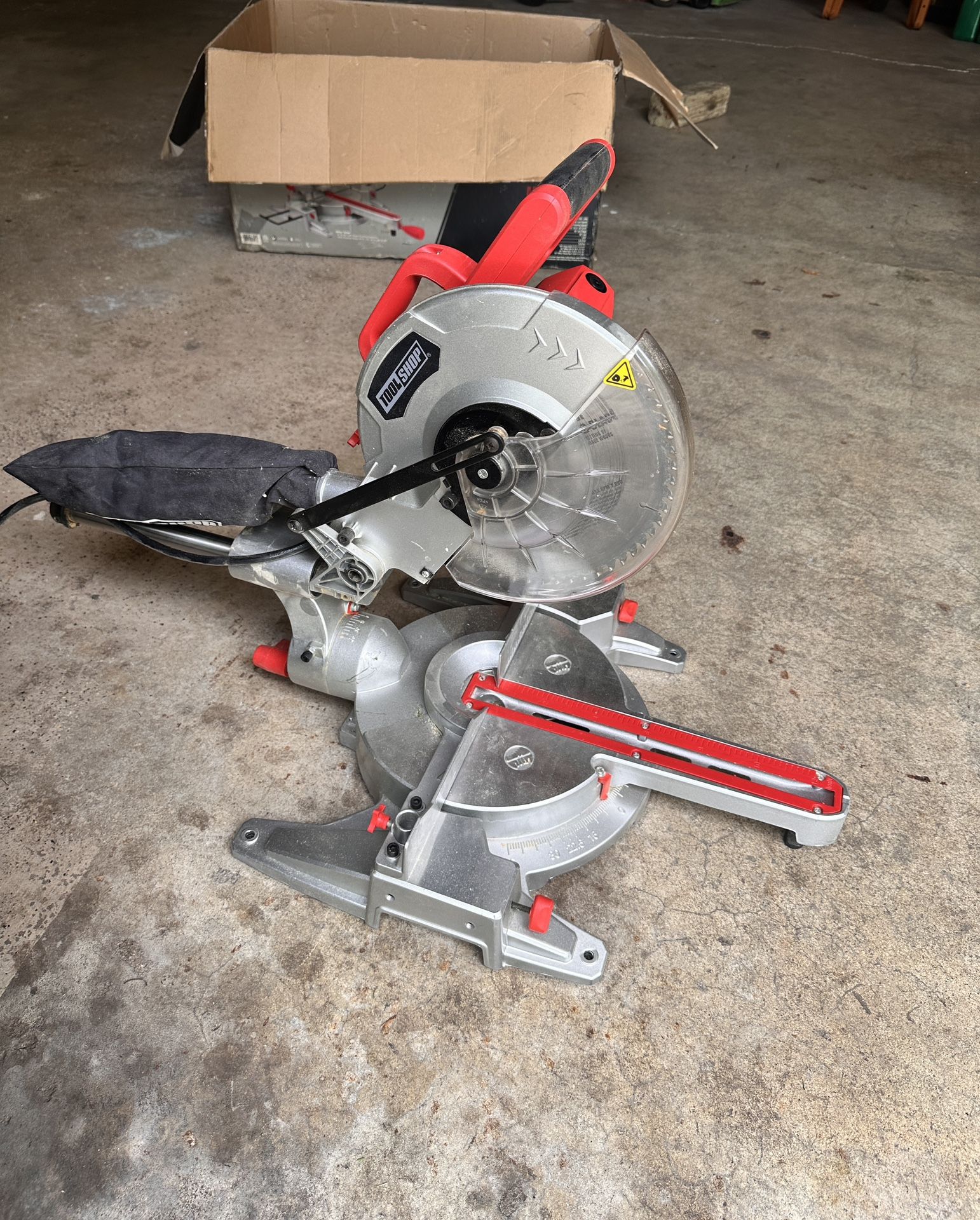 Miter Saw