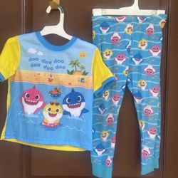 Baby Shark Pajamas  3 Pcs Set 5T….