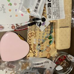 TONS of Costume Jewelry 