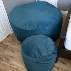 Bean bag chair w footstool | Foam filled