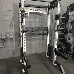 Vesta Fitness PRO SERIES Ultimate Half Rack Functional Trainer/Smith Machine