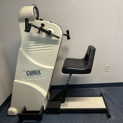 Cybex upper body exercise machine