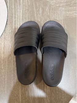 adidas Black Solid Logo Slide Sandals Rubber Upper Slip-On Teens US 5