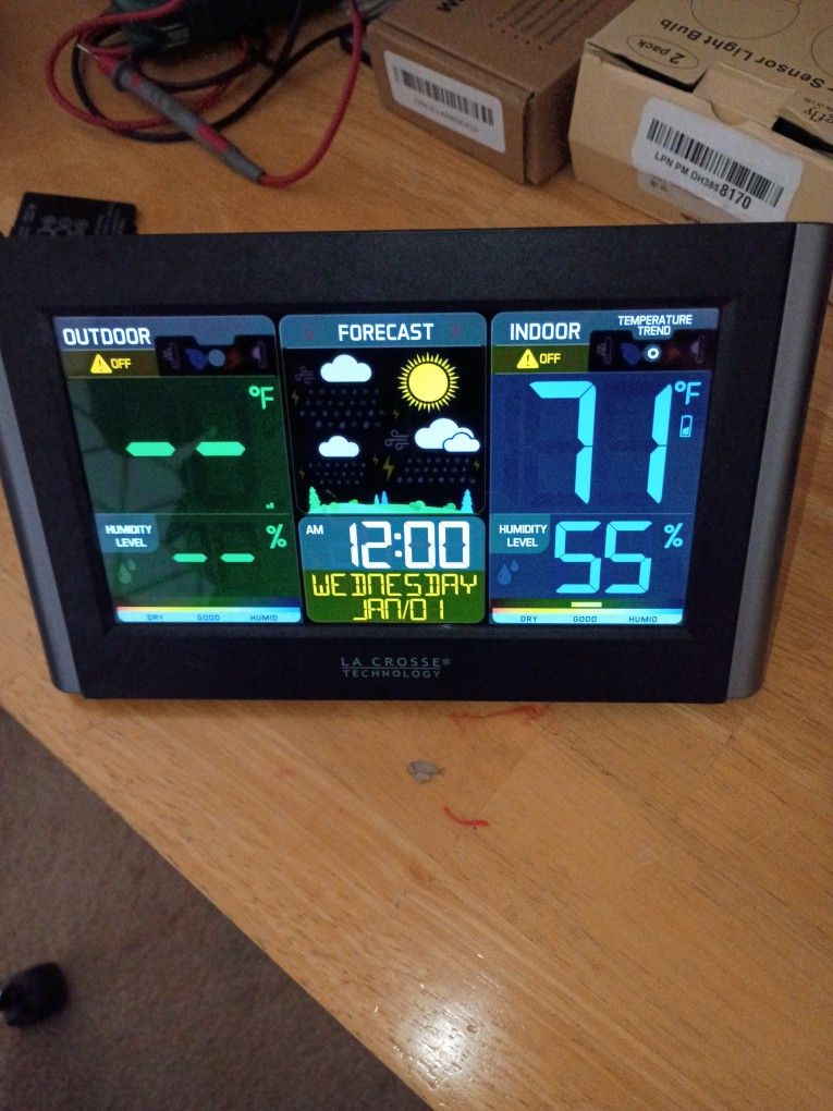 La Crosse Technology Weather Screen
