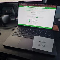 Apple MacBook Pro 14 M4 Pro (1TB SSD, 24GB RAM, 20 Core GPU)