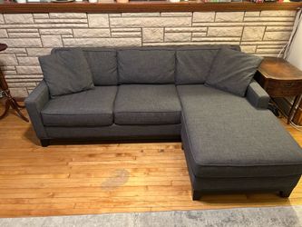 Sectional sofa - Jonathan Louis “Keegan”
