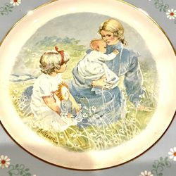 Avon A Mothers Tenderness Plate