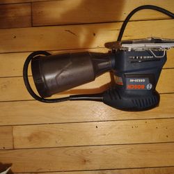 Bosch GSS20-40 Orbital Finishing Sander (1/4-Sheet)