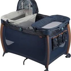 Blue MonBebe Play Pin With Bassinet And Changing Tables 