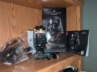 LEGO Star Wars Darth Vader Helmet