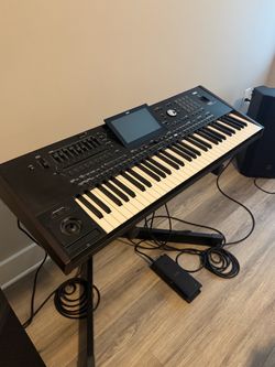 Korg Pa5x for sale 61 key