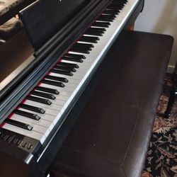 Nice Digital Piano Almost New 88 Weighted Keys Full Bench