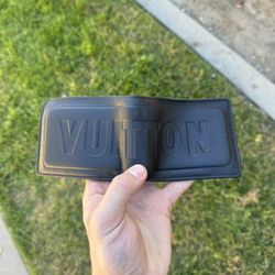Louis Vuitton Bifold Wallet 