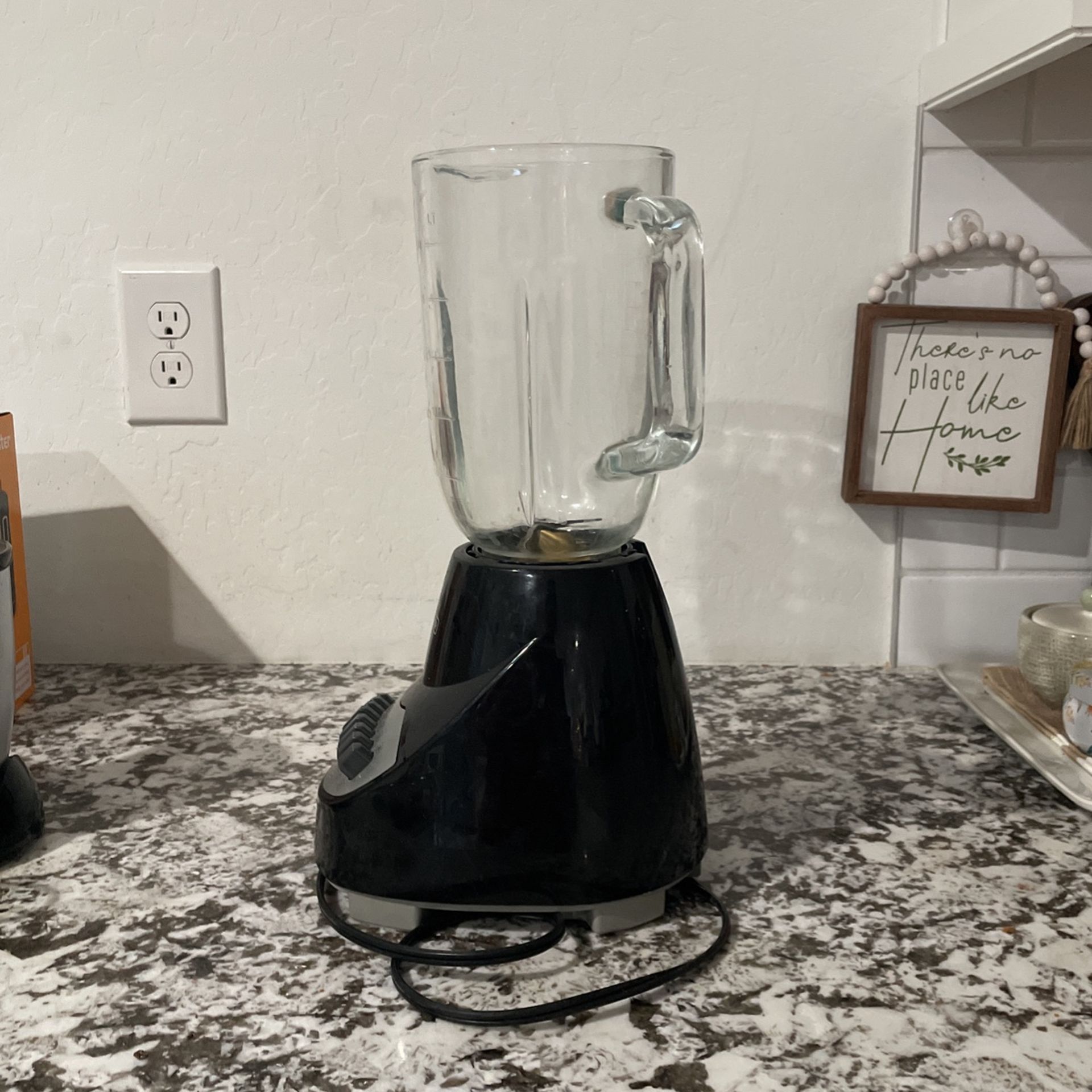Free Black And Decker Mixer- Part Of Lid Missing