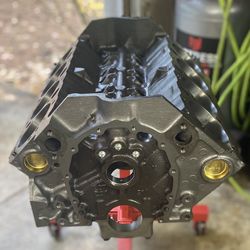 SBC Chevy 350 Block. Ready 